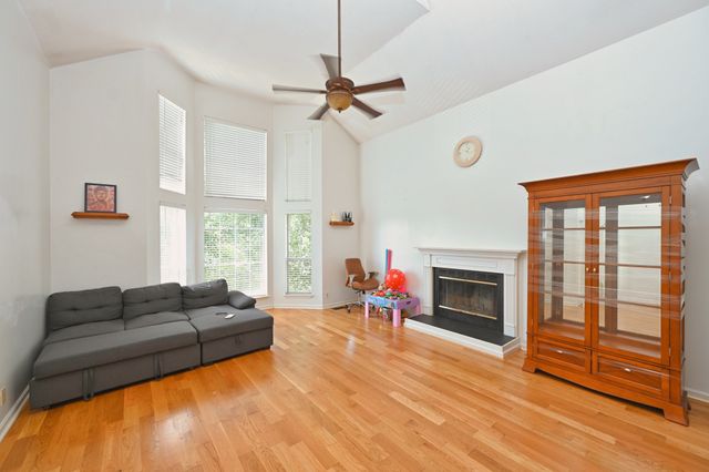 3465 Cobble St, Nashville, TN 37211