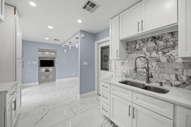 15303 Tonya Drive, Houston, TX 77060