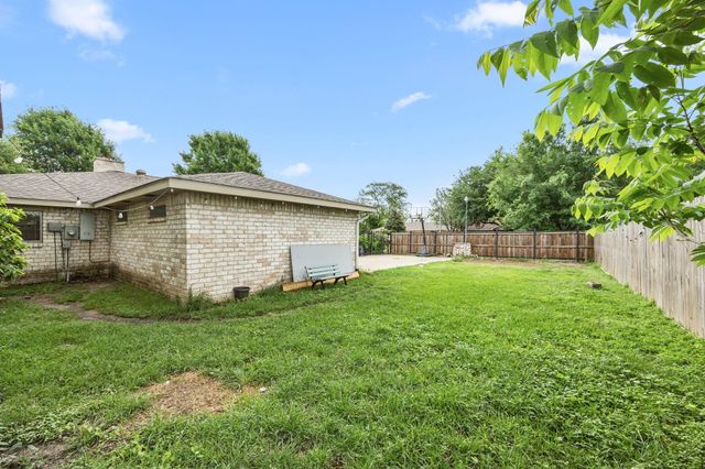15303 Tonya Drive, Houston, TX 77060