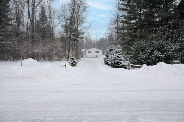 6622 Walton Road, Kingsley, MI 49649