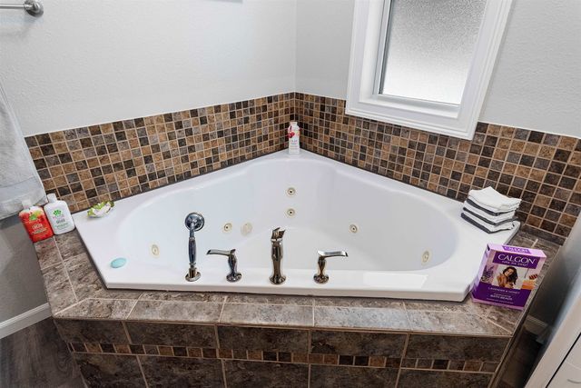 6622 Walton Road, Kingsley, MI 49649