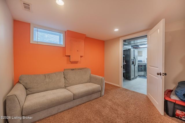3407 Grandview Ave, Louisville, KY 40207