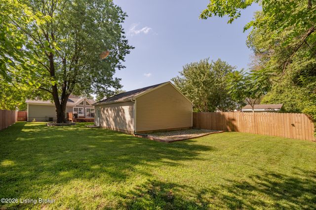 3407 Grandview Ave, Louisville, KY 40207