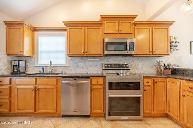 3407 Grandview Ave, Louisville, KY 40207