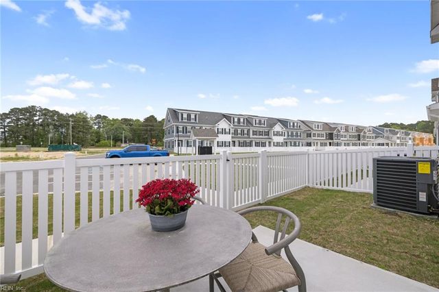 4954 Apricot WAY, Chesapeake, VA 23321