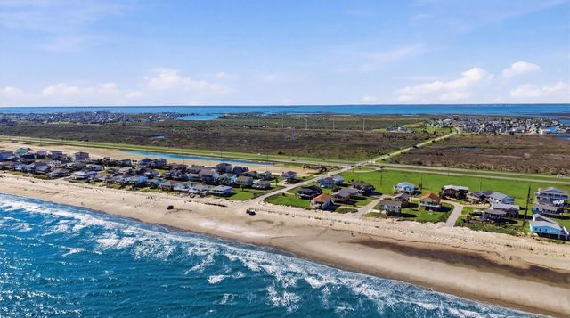 12902 John Reynolds Road, Galveston, TX 77554