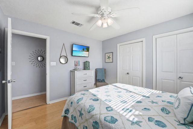 12902 John Reynolds Road, Galveston, TX 77554