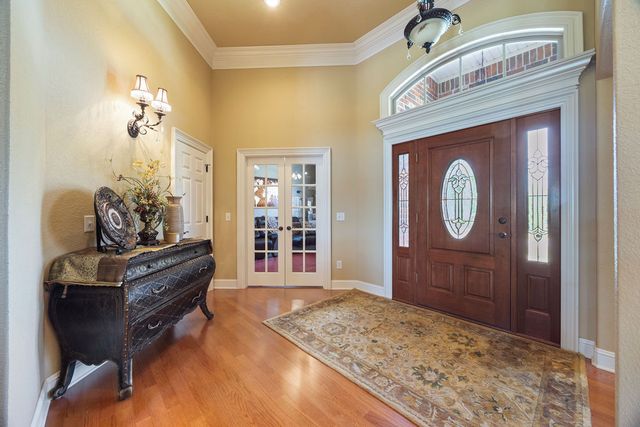 325 Whitcliff Drive, Cave Springs, AR 72718