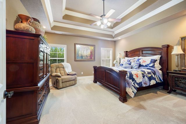 325 Whitcliff Drive, Cave Springs, AR 72718