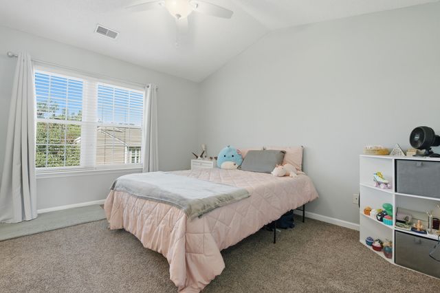 7961 Shadow Oak Drive, North Charleston, SC 29406