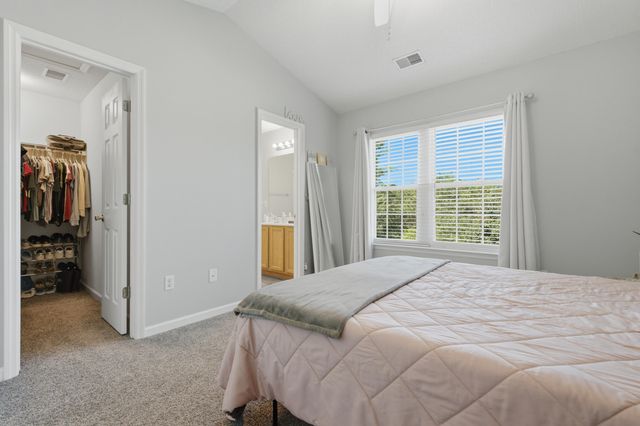 7961 Shadow Oak Drive, North Charleston, SC 29406