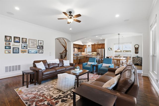 9155 Parson Drive, Lantana, TX 76226