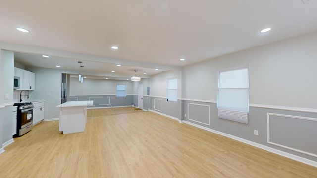 4252 W 21st Avenue, Gary, IN 46404