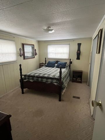 22 Leisure Woods Circle, Hiawassee, GA 30546