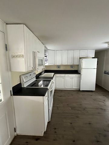 22 Leisure Woods Circle, Hiawassee, GA 30546