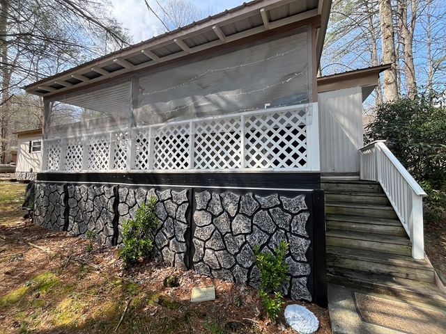 22 Leisure Woods Circle, Hiawassee, GA 30546