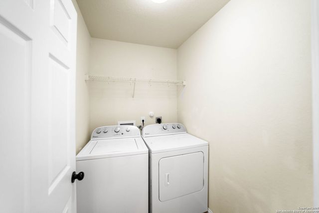 445 Auburn Park, Schertz, TX 78154