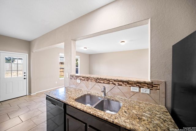 445 Auburn Park, Schertz, TX 78154