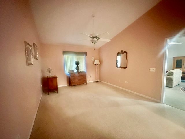 1807 Magnolia Court 1807, Mchenry, IL 60051