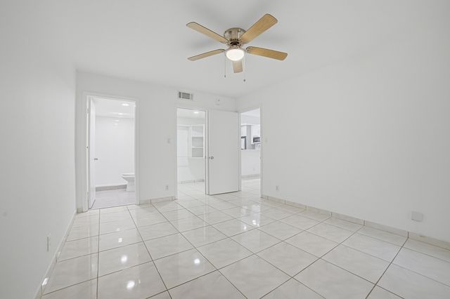 3121 NW 47TH Avenue 109, Lauderdale Lakes, FL 33319