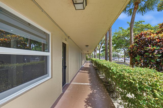 3121 NW 47TH Avenue 109, Lauderdale Lakes, FL 33319
