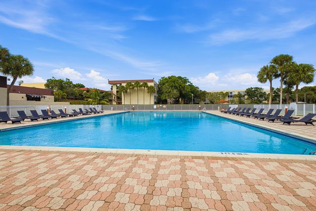 3121 NW 47TH Avenue 109, Lauderdale Lakes, FL 33319