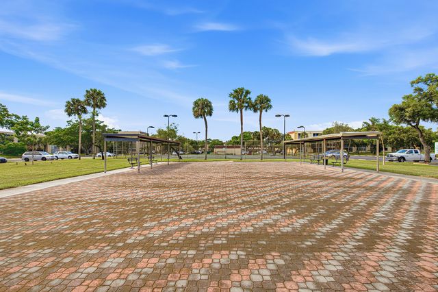 3121 NW 47TH Avenue 109, Lauderdale Lakes, FL 33319