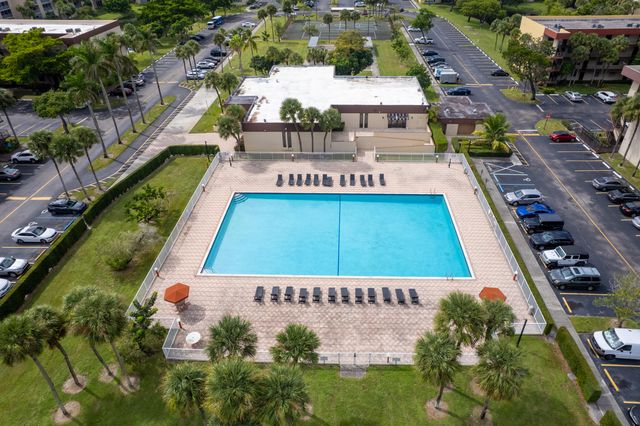 3121 NW 47TH Avenue 109, Lauderdale Lakes, FL 33319