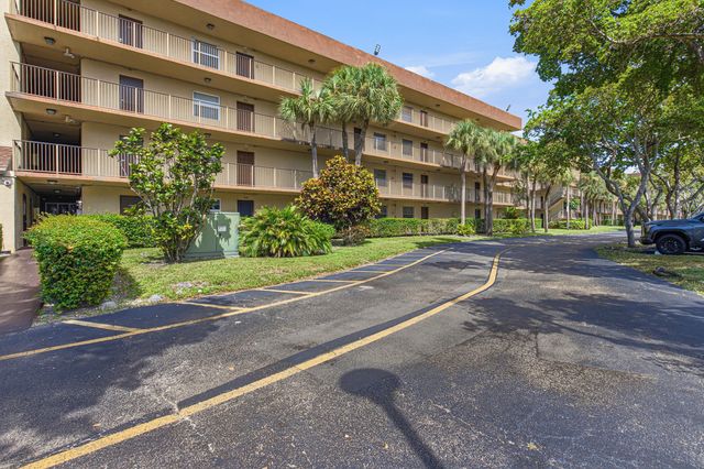3121 NW 47TH Avenue 109, Lauderdale Lakes, FL 33319