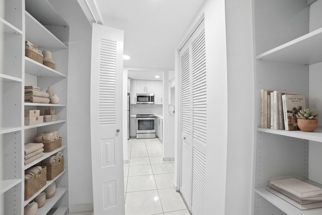 3121 NW 47TH Avenue 109, Lauderdale Lakes, FL 33319