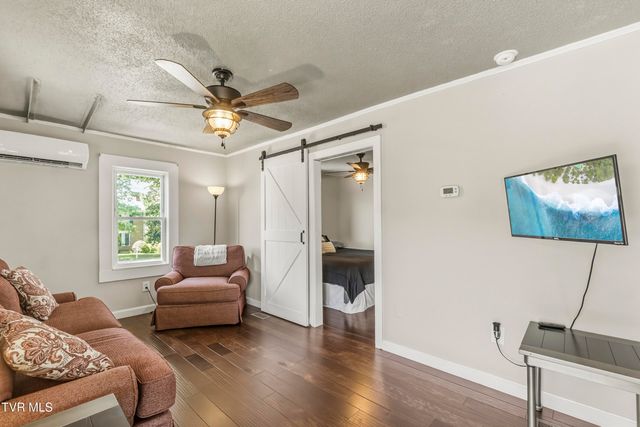 217 South Irish Street, Greeneville, TN 37743
