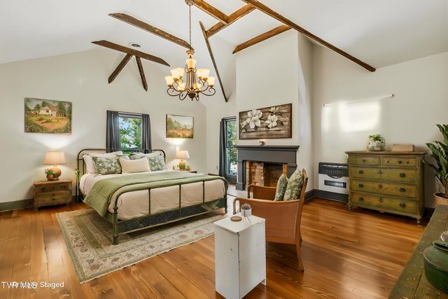 217 South Irish Street, Greeneville, TN 37743