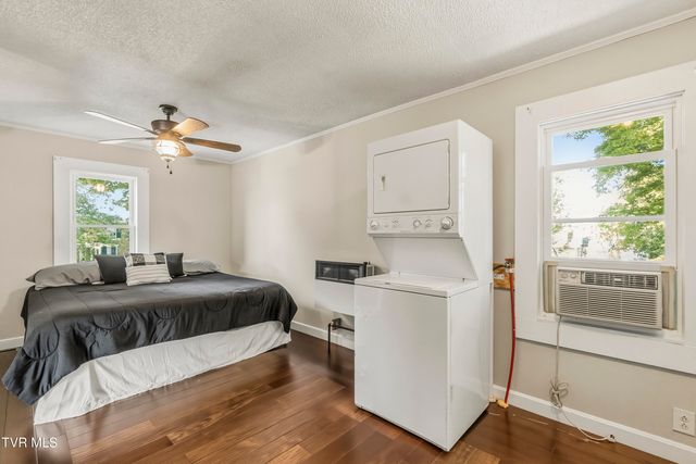 217 South Irish Street, Greeneville, TN 37743