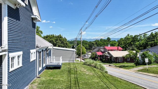 217 South Irish Street, Greeneville, TN 37743