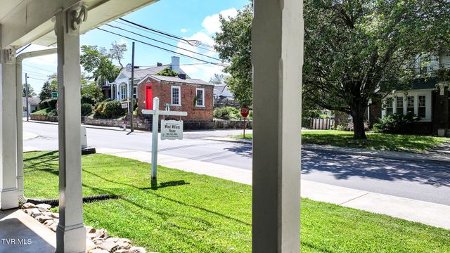 217 South Irish Street, Greeneville, TN 37743
