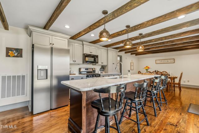 217 South Irish Street, Greeneville, TN 37743
