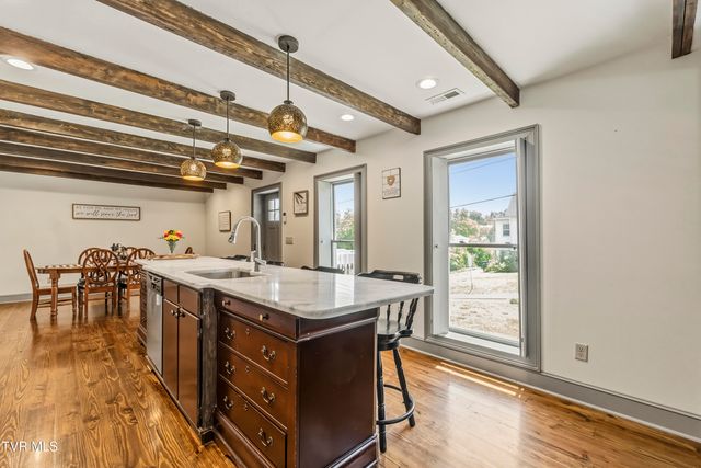 217 South Irish Street, Greeneville, TN 37743