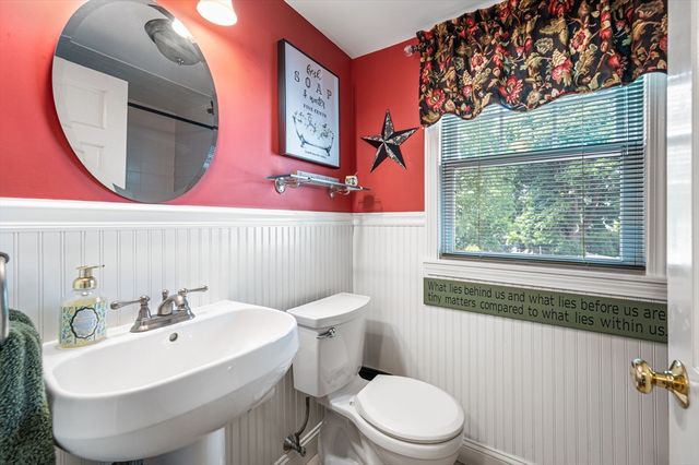 45 Foster Lane, Milton, MA 02186
