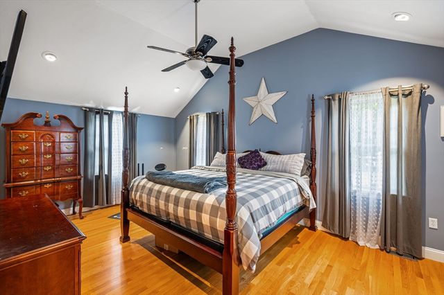 45 Foster Lane, Milton, MA 02186