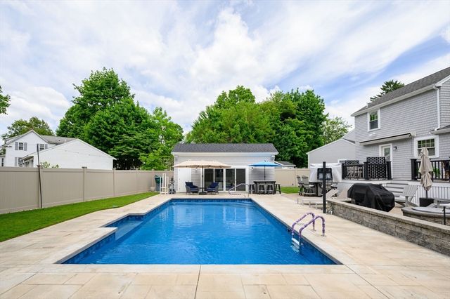 45 Foster Lane, Milton, MA 02186