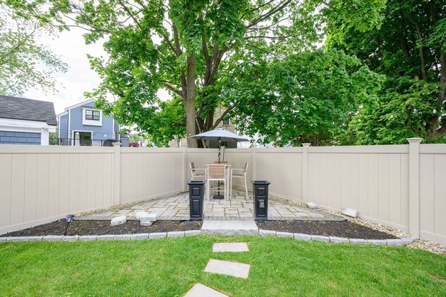 45 Foster Lane, Milton, MA 02186