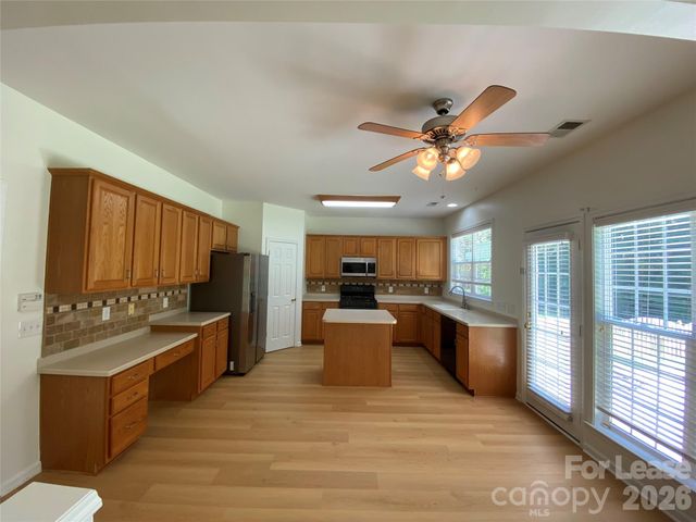 9901 Hazelview Drive, Charlotte, NC 28277