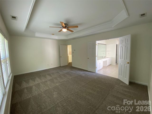 9901 Hazelview Drive, Charlotte, NC 28277