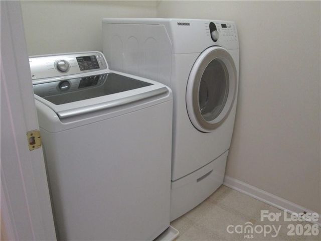 9901 Hazelview Drive, Charlotte, NC 28277