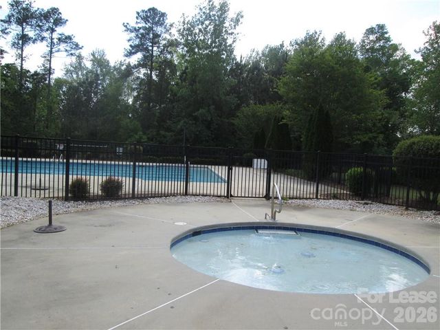 9901 Hazelview Drive, Charlotte, NC 28277