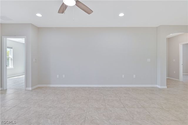 4365 Dutchess Park RD, Fort Myers, FL 33916