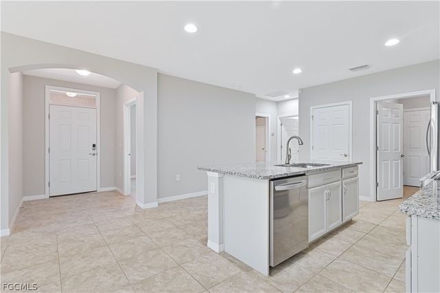 4365 Dutchess Park RD, Fort Myers, FL 33916