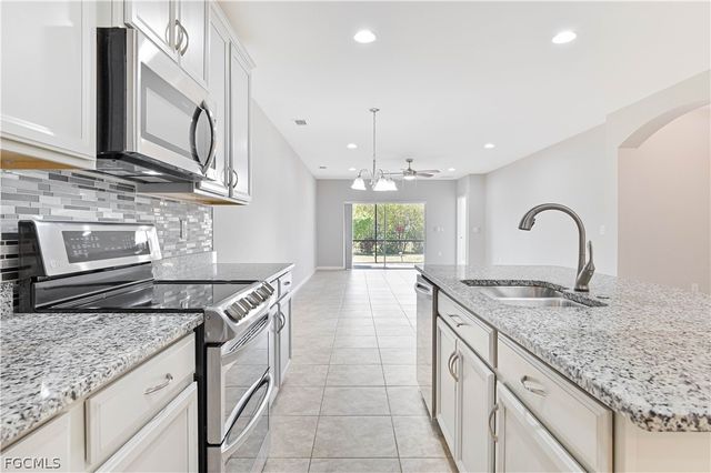 4365 Dutchess Park RD, Fort Myers, FL 33916