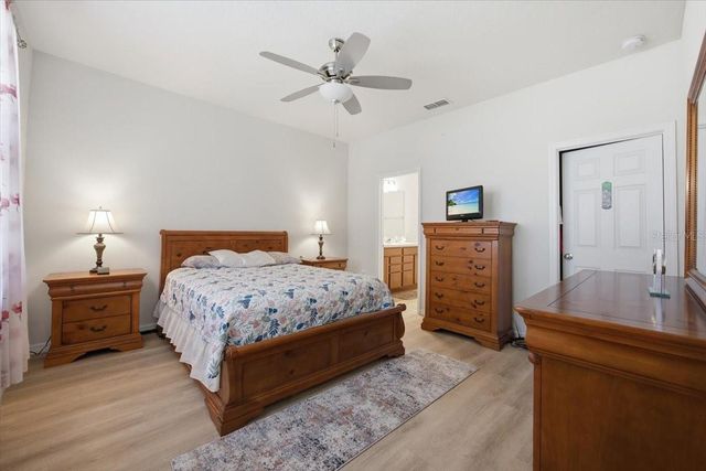 1917 CAYMAN COVE CIRCLE, St Cloud, FL 34772