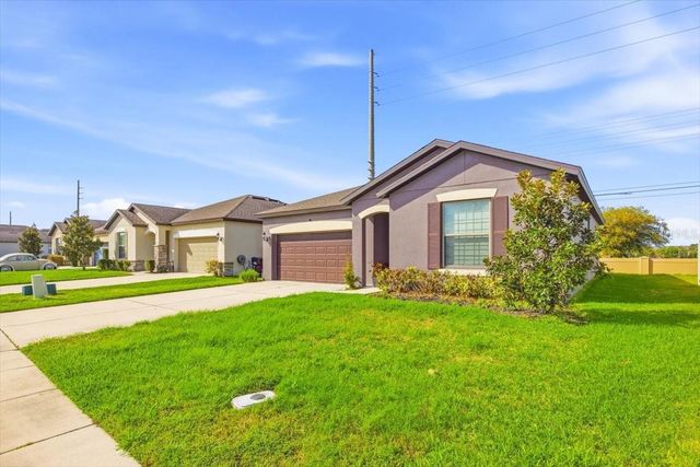 1917 CAYMAN COVE CIRCLE, St Cloud, FL 34772
